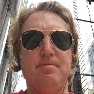 Meet your Posher, Ed